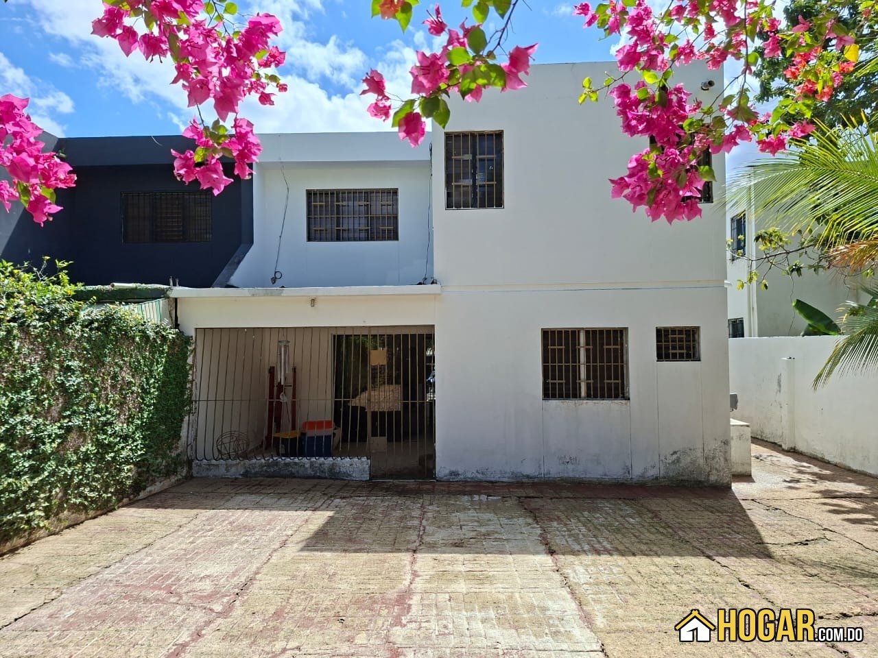 Casa en venta de 3 hab. en Arroyo Manzano, Distrito Nacional