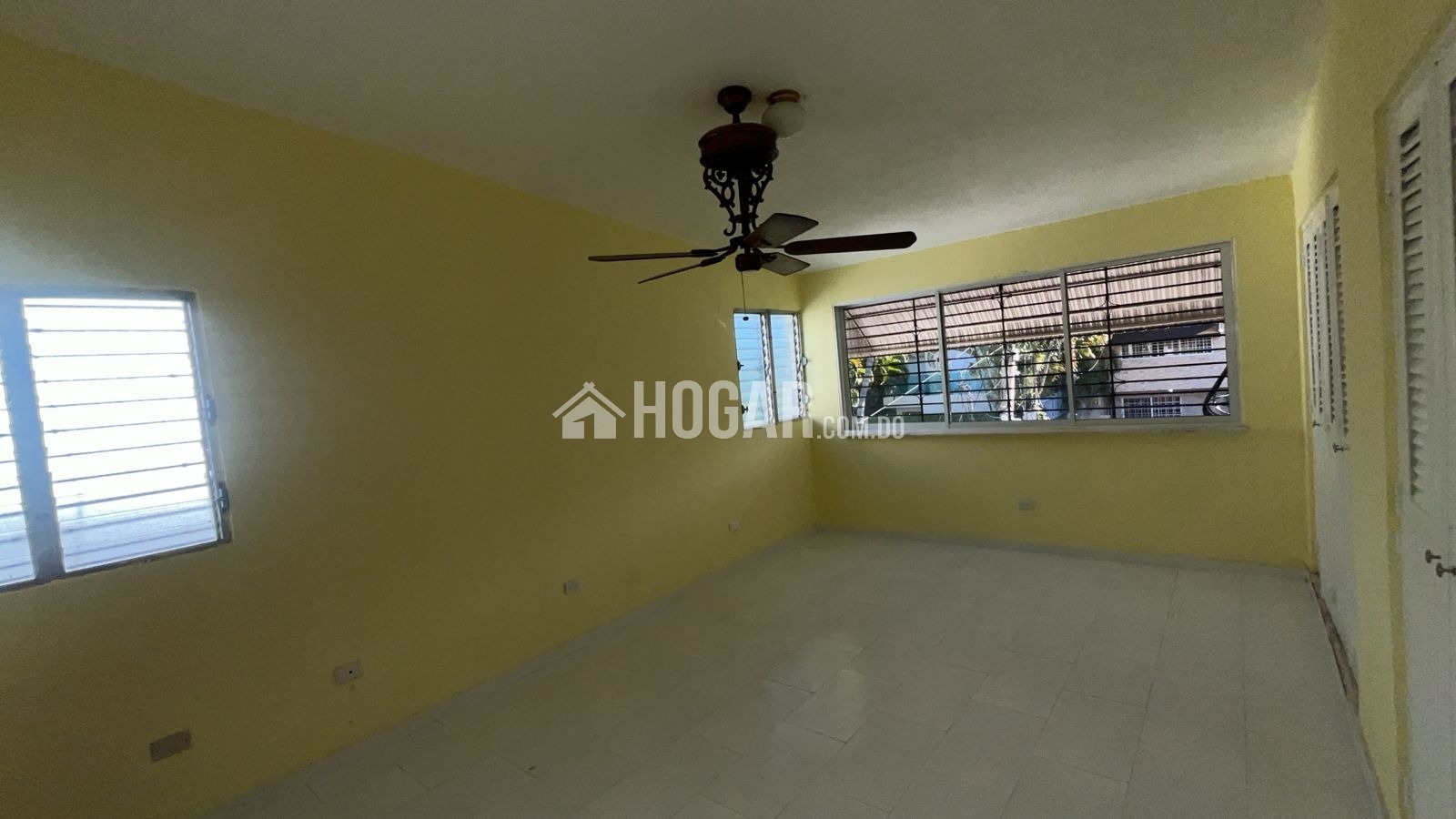 Casa en alquiler de 4 hab. en Los Prados, Distrito Nacional