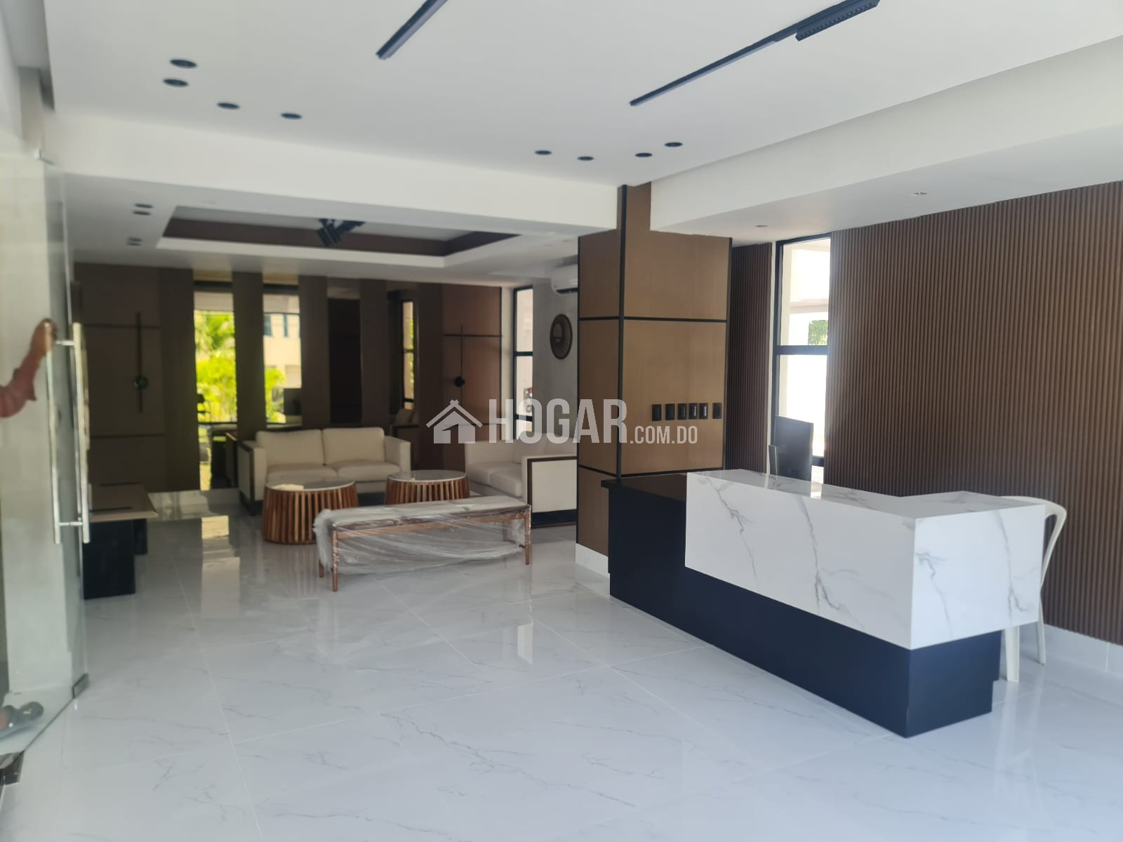 Apartamento en alquiler de 2 hab. en Zona Universitaria, Distrito Nacional