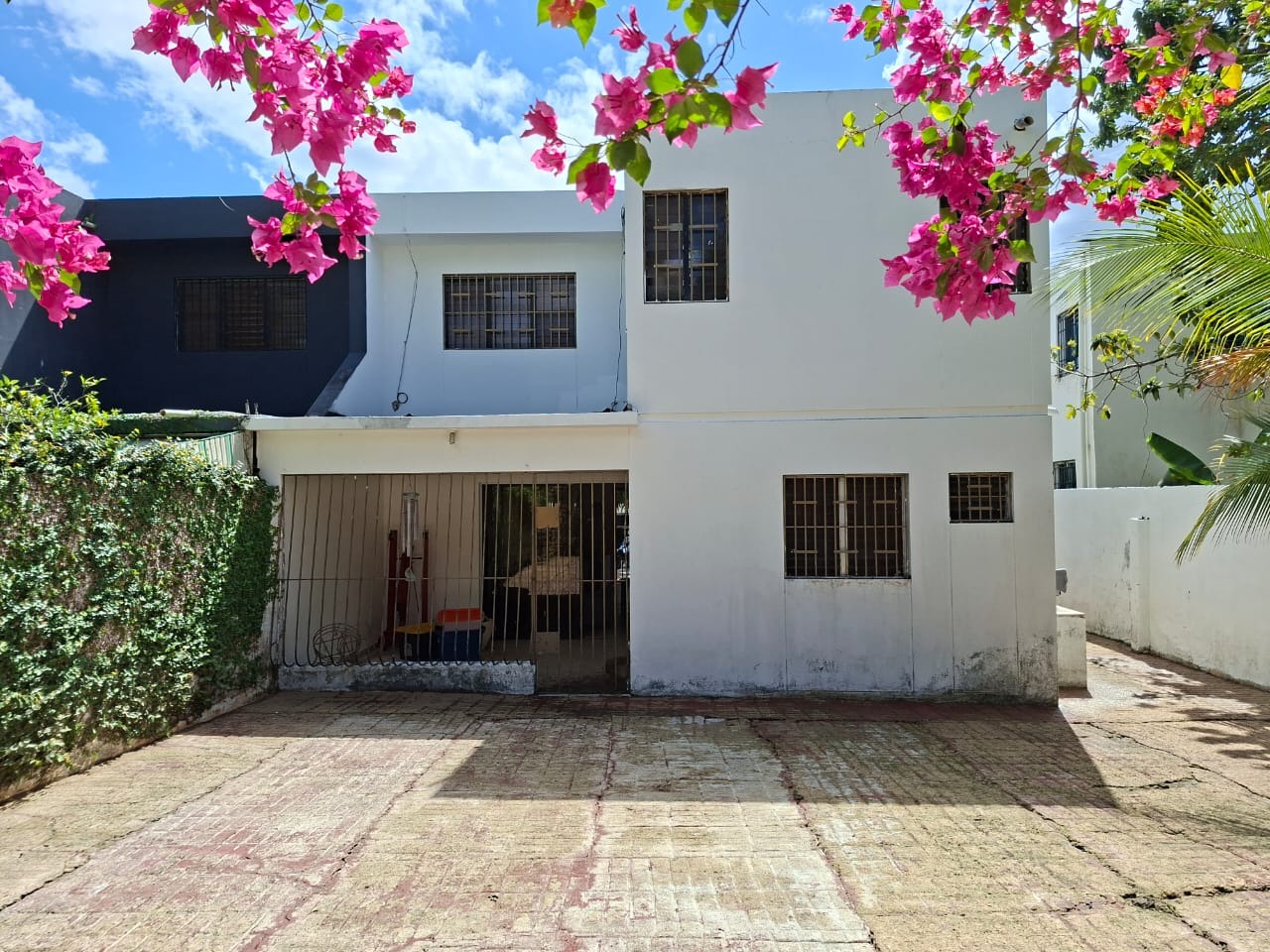Casa en venta de 3 hab. en Arroyo Manzano, Distrito Nacional