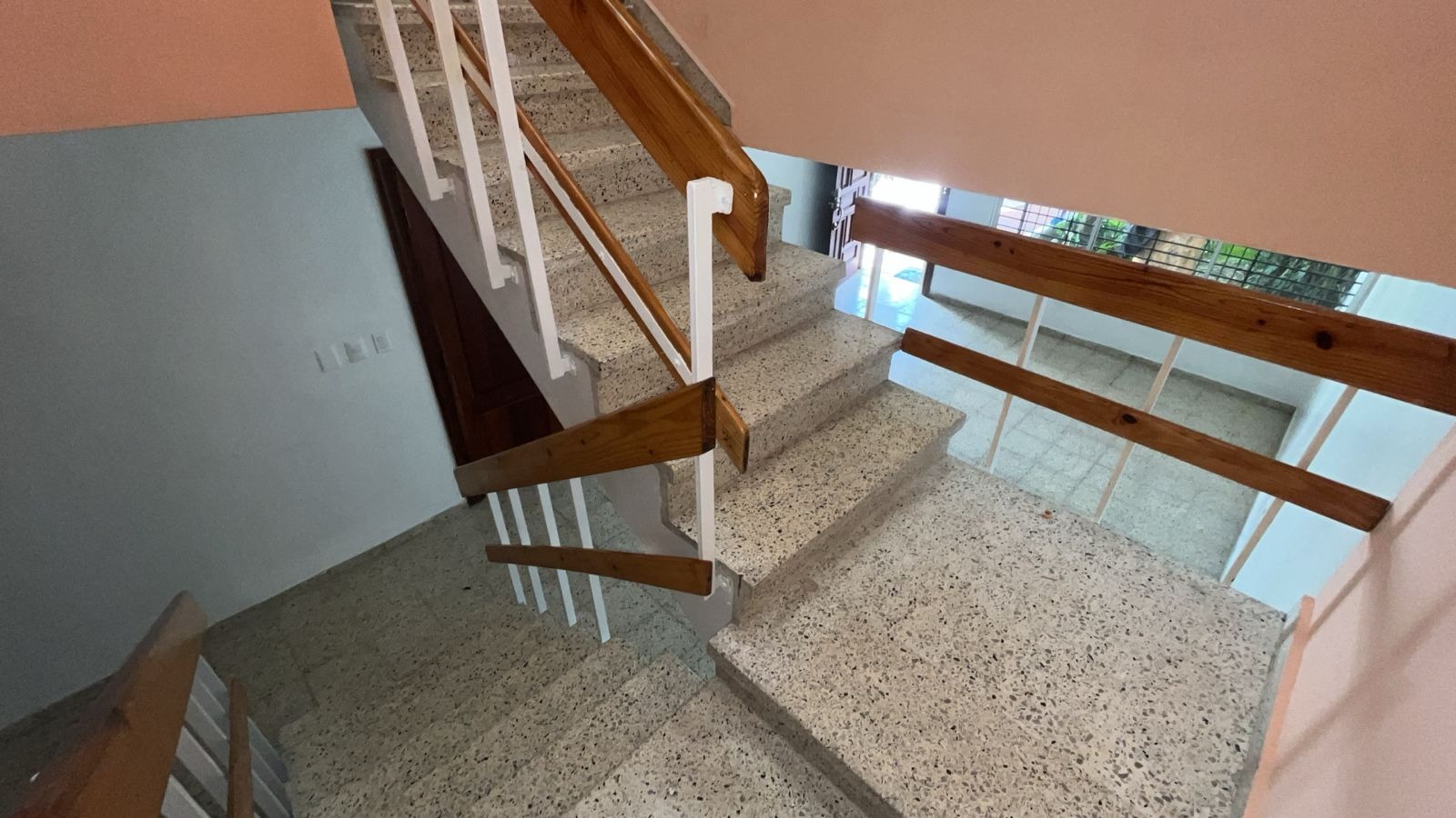 Casa en alquiler de 4 hab. en Los Prados, Distrito Nacional