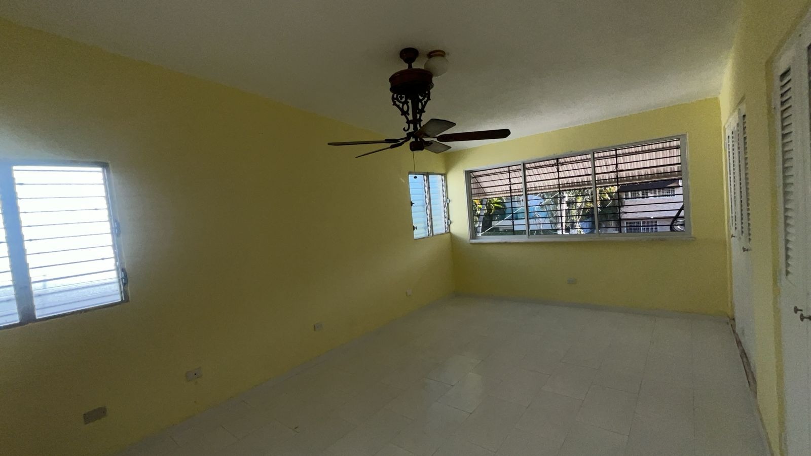 Casa en alquiler de 4 hab. en Los Prados, Distrito Nacional